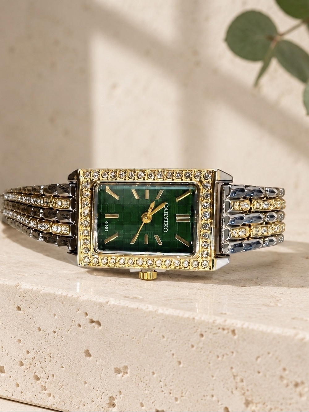 Elegant Green Crystal Accent Bracelet Watch - Picture 3 of 3